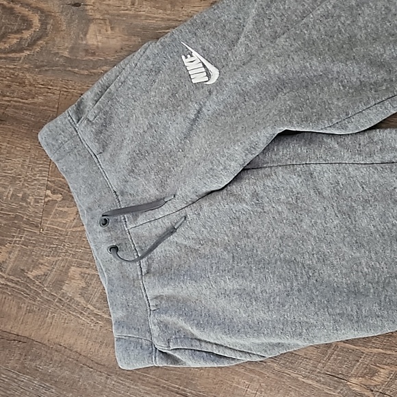 GIRLS EUC NIKE SWEATPANTS GRAY TAPERED POCKETS SMALL KIDS BOYS JOGGER - Picture 2 of 4